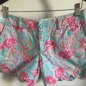 EUC Lilly Pulitzer Callahan shorts, size 4, HTF Jellies Be Jammin